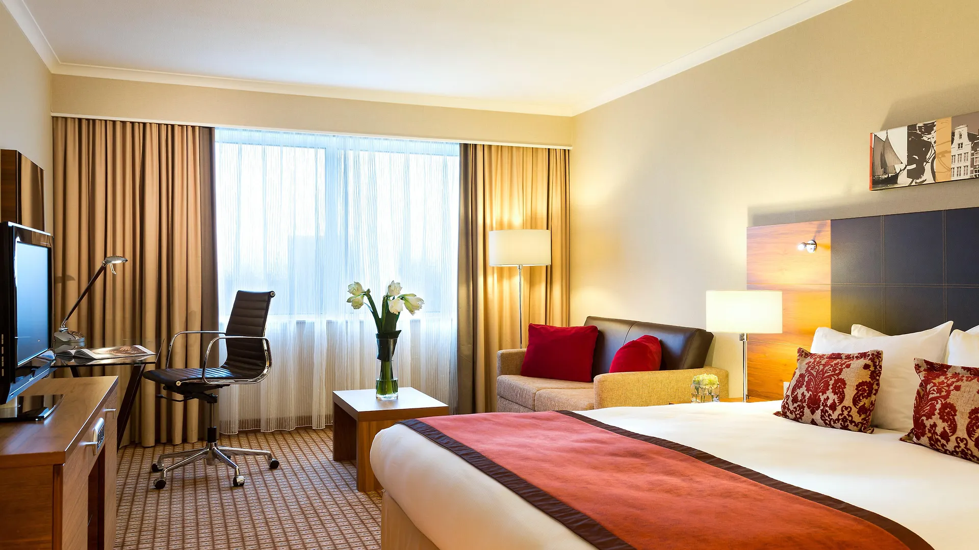 Crowne Plaza Amsterdam Airport Hotel Hoofddorp 4*,  Netherlands